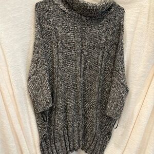 Like NEW Matilda Jane M/L Women's Gray Sweater